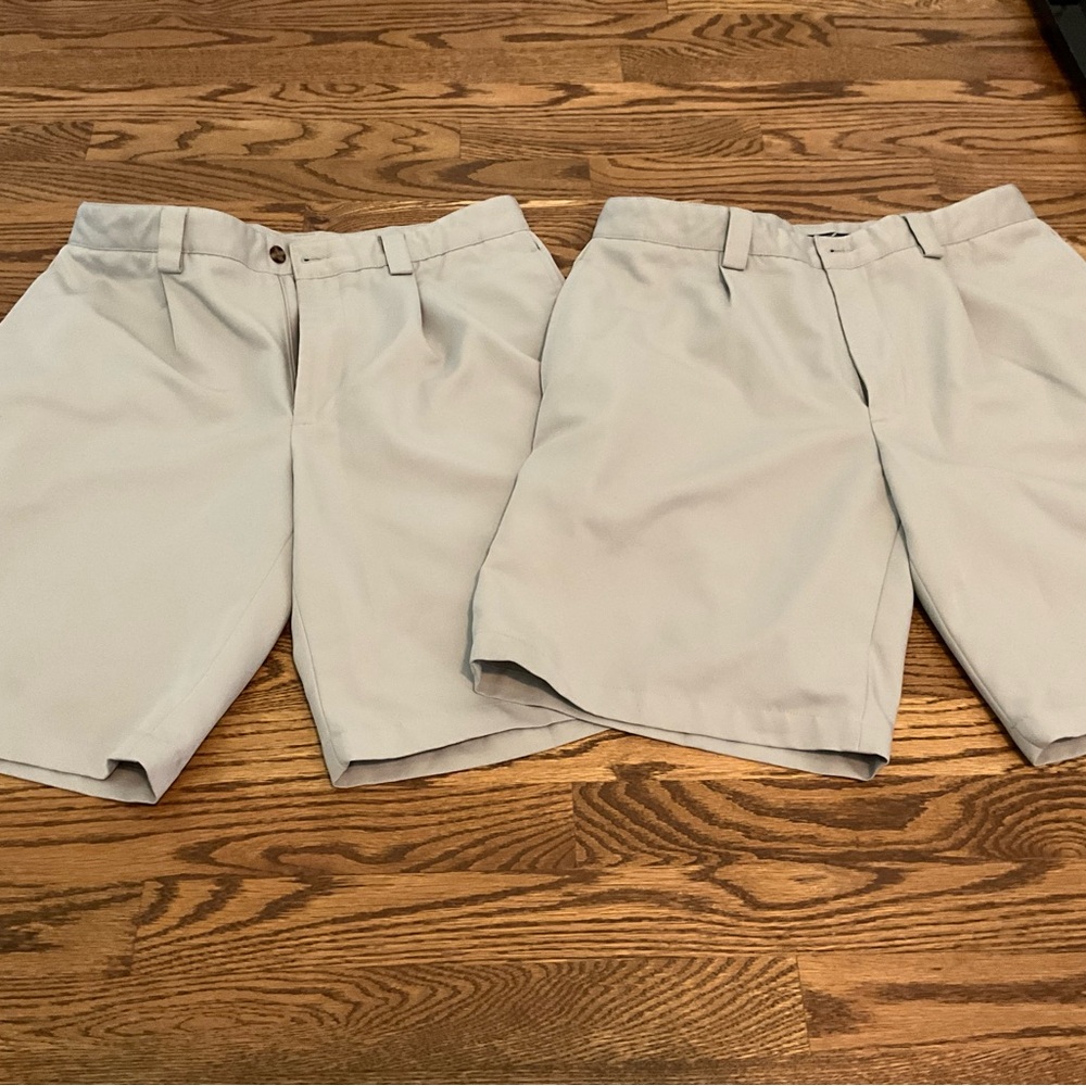 Two Pair Van Heusen Men's Golf khaki Shorts
